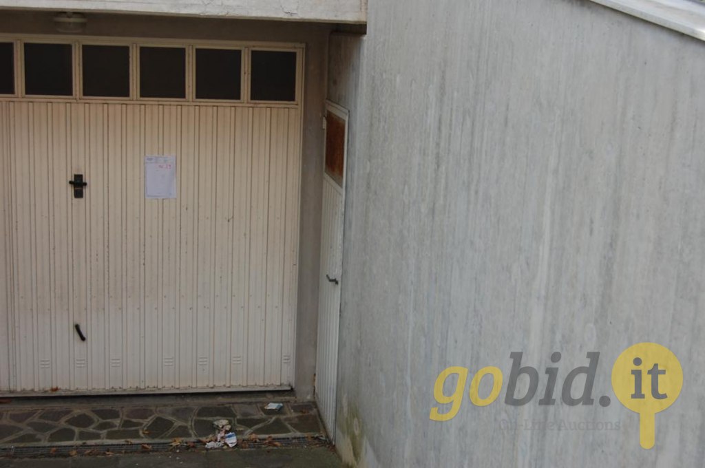 Garage 29- Edificio B2-Montarice- Porto Recanati