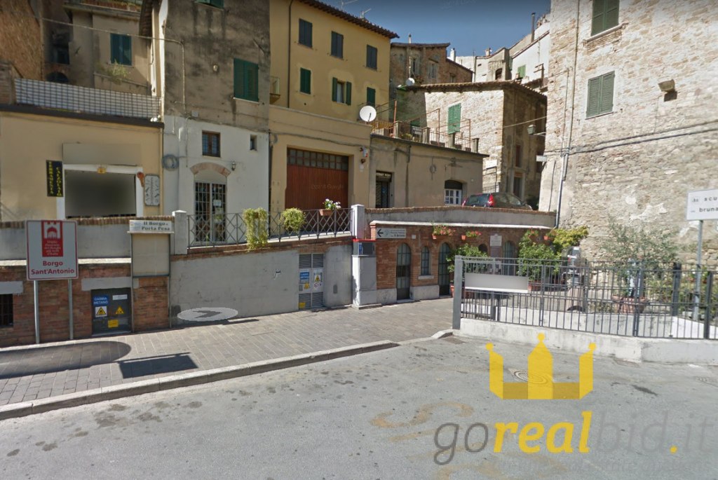 Negozio a Perugia in via del Pasticcio