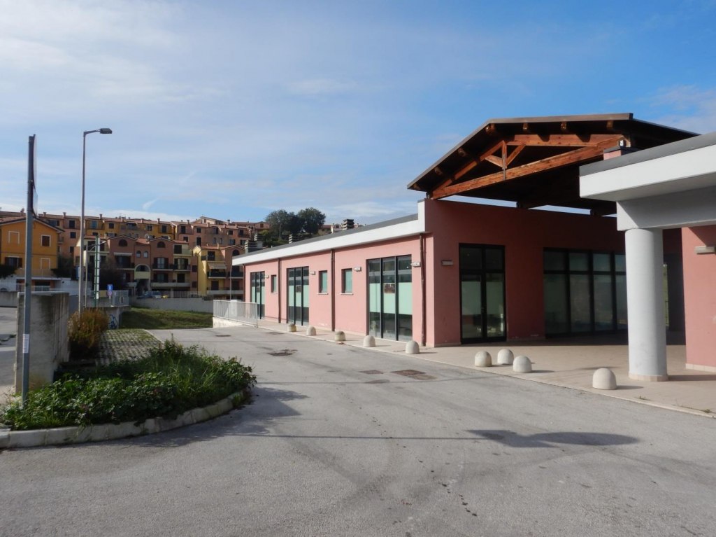 Locale commerciale a Osimo (AN) - LOTTO Y1 - SUB 2