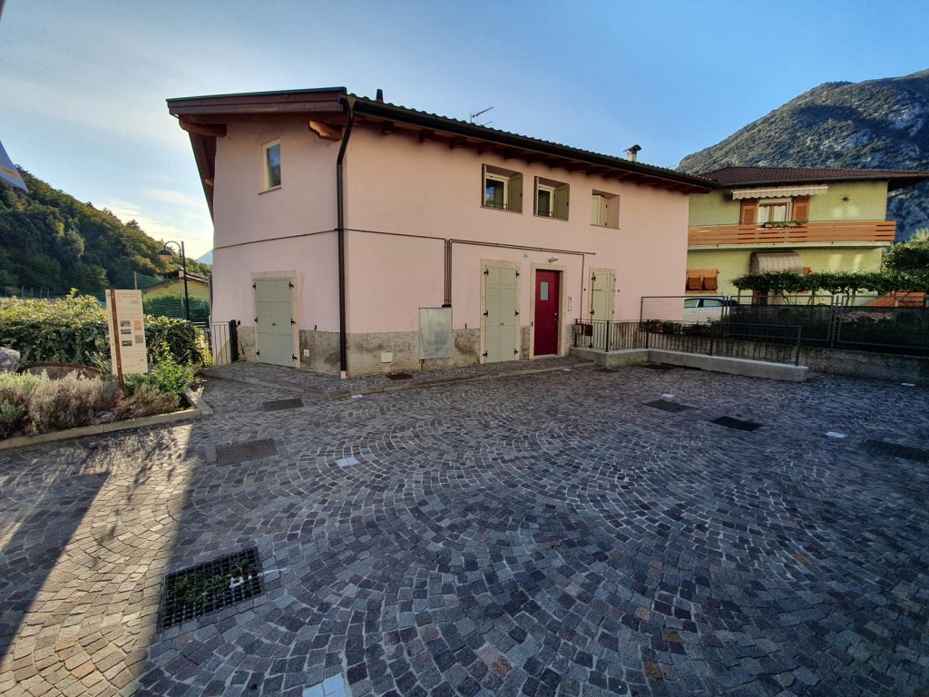 Apartment with uncovered parking space in Padergnone (TN) - LOT 2