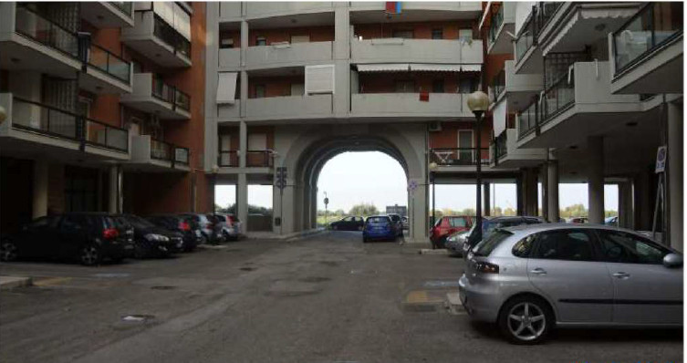 Appartamento con garage a Valenzano (BA)