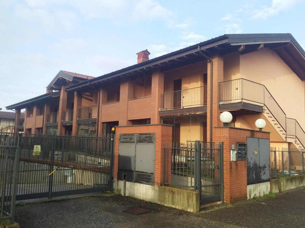 Appartamento con garage a Trivolzio (PV) - LOTTO 12_A2