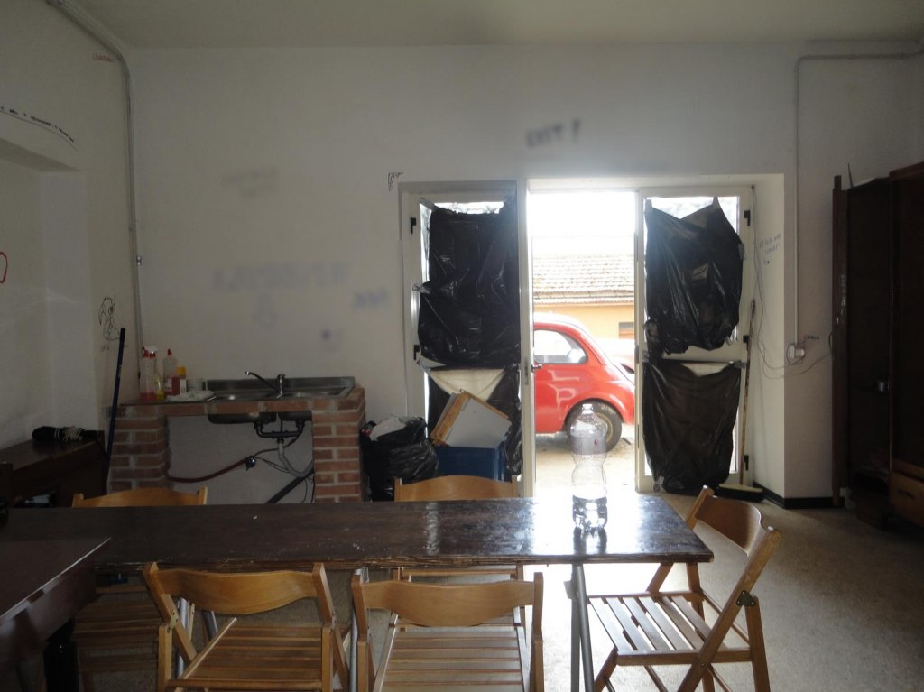 Appartamento con garage e deposito a Montecalvo Irpino (AV) - QUOTA 2/12 e 2/4 - LOTTO 2