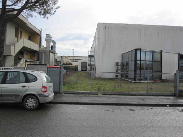Fabbricato industriale a Castelfiorentino (FI)