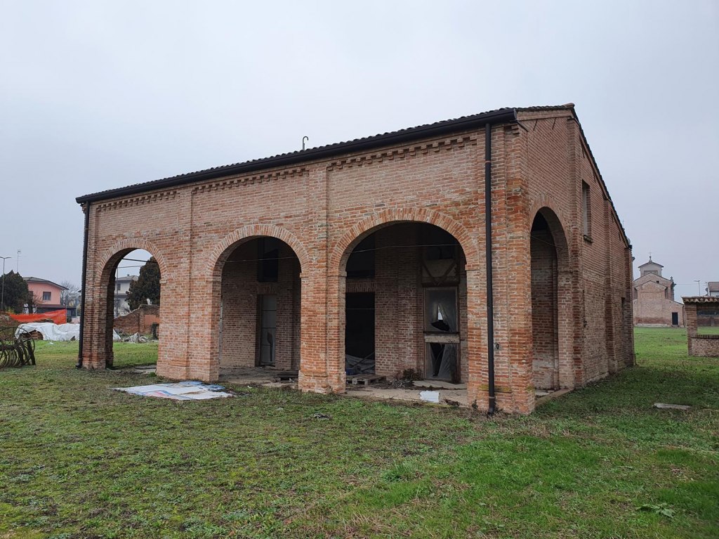 Villa Crispo a Castelmassa (RO) - LOTTO 1-6