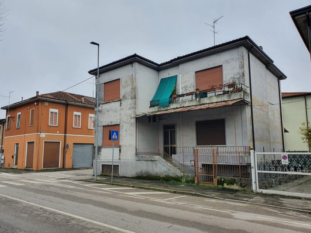 Palazzina indipendente a Porto di Legnago (VR)