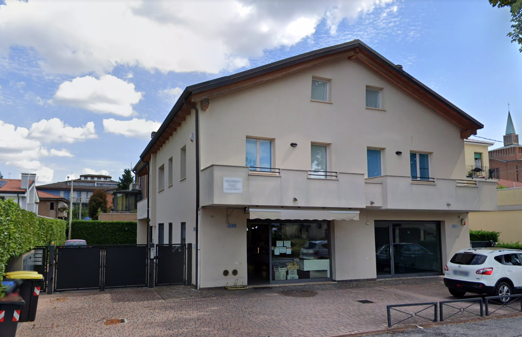 Ufficio con posto auto scoperto a Padova - LOTTO 2