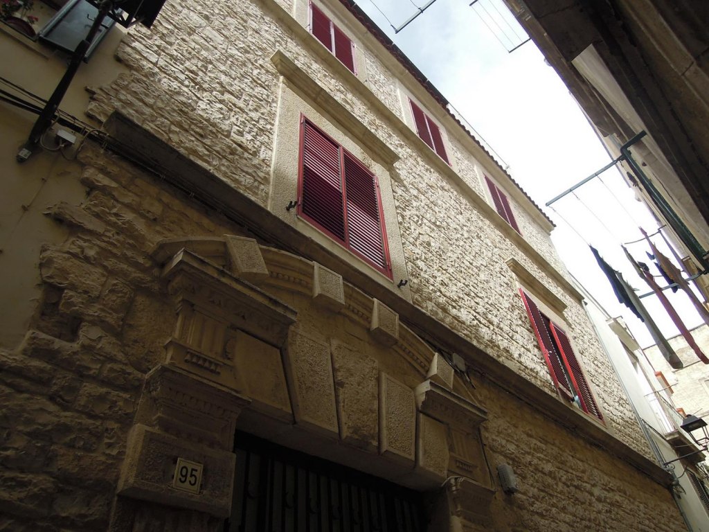 Appartamento in centro storico a Bitonto (BA)
