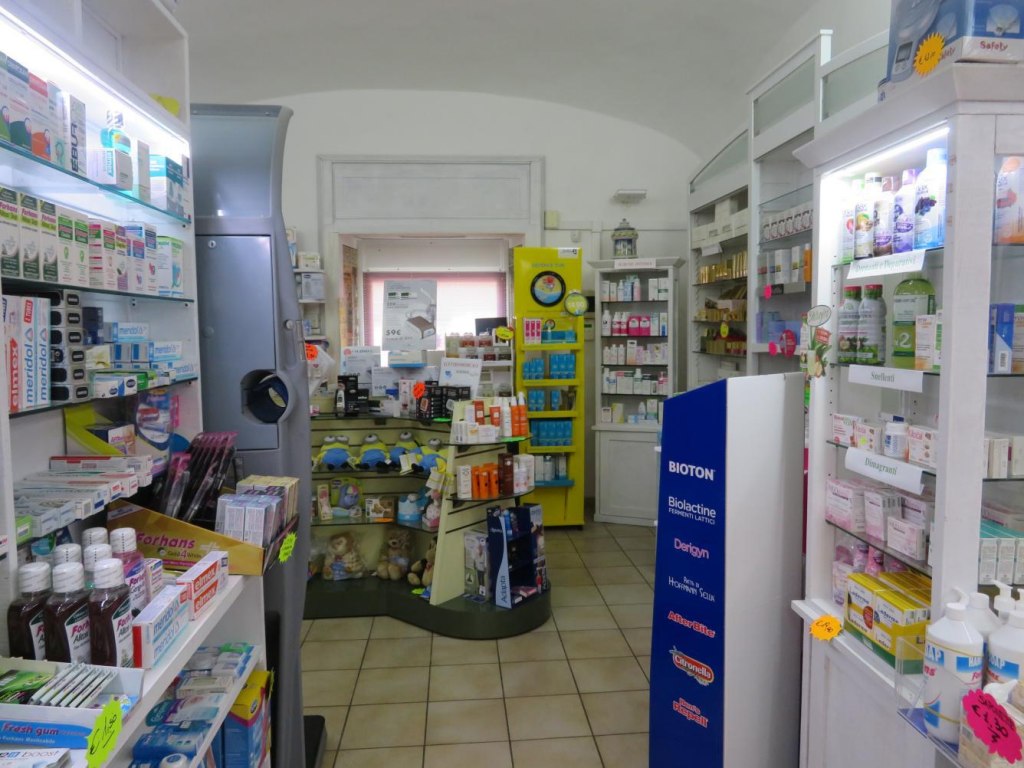 Locale commerciale a Castiglione in Teverina (VT) - LOTTO 8