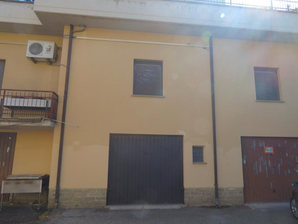 Garage a Castiglione in Teverina (VT) - LOTTO 11