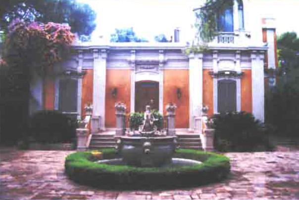 Villa monumentale a Bari