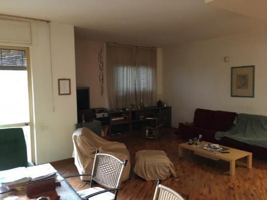 Appartamento con garage e cantina a Foggia