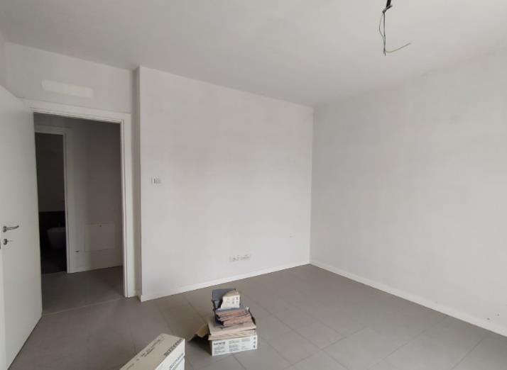 Appartamento con garage e solaio a Pioltello (MI) - LOTTO 68