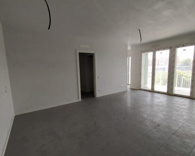 Appartamento con garage e solaio a Pioltello (MI) - LOTTO 73
