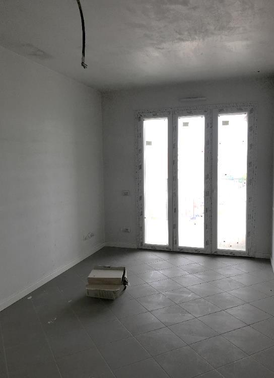 Appartamento con garage e solaio a Pioltello (MI) - LOTTO 120
