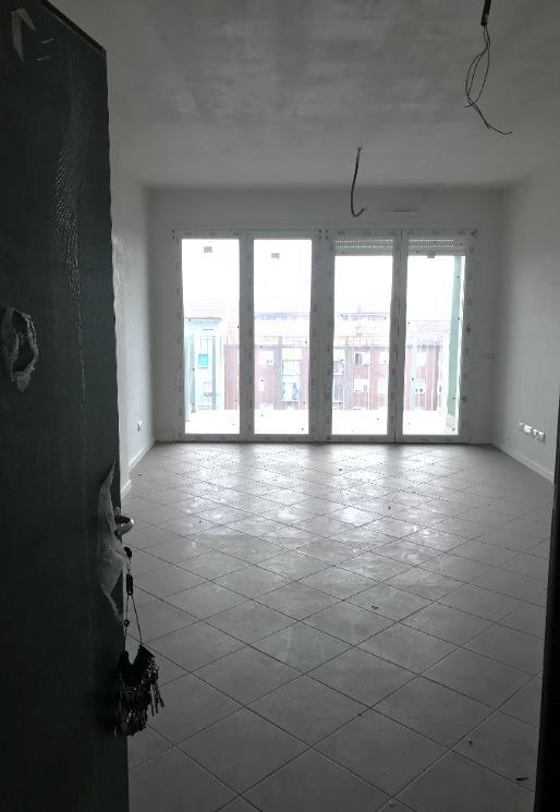Appartamento con garage e solaio a Pioltello (MI) - LOTTO 123