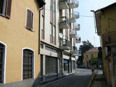 Negozio con cantina a Vigevano (PV) - LOTTO 3
