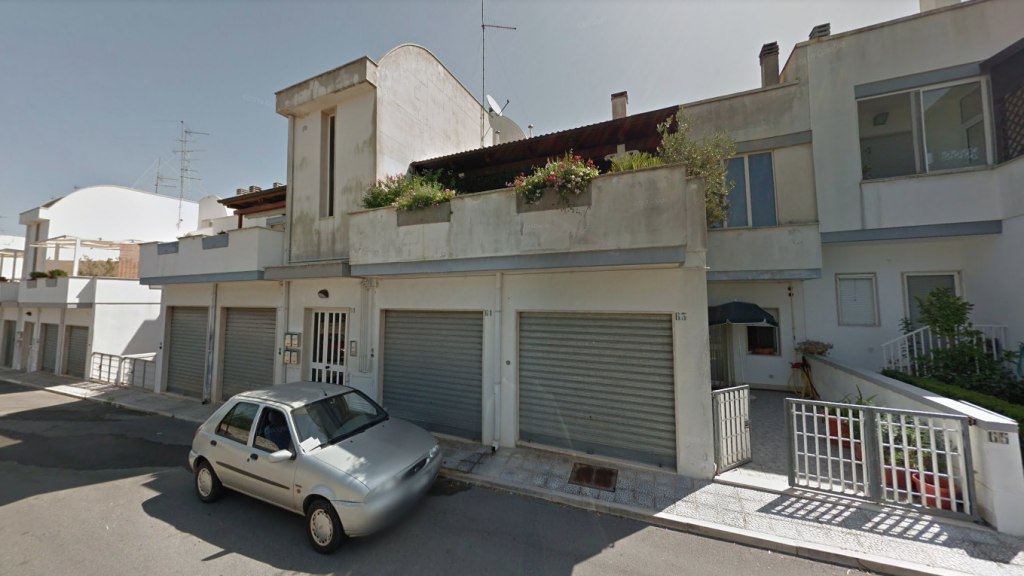 Appartamento con garage ad Alberobello (BA)