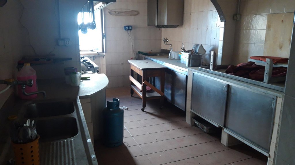 Locale ristorante e appartamento a Piglio (FR) - LOTTI 1-2