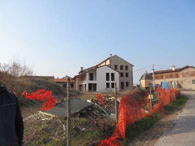 Edificio residenziale in corso di costruzione a Sandrigo (VI)