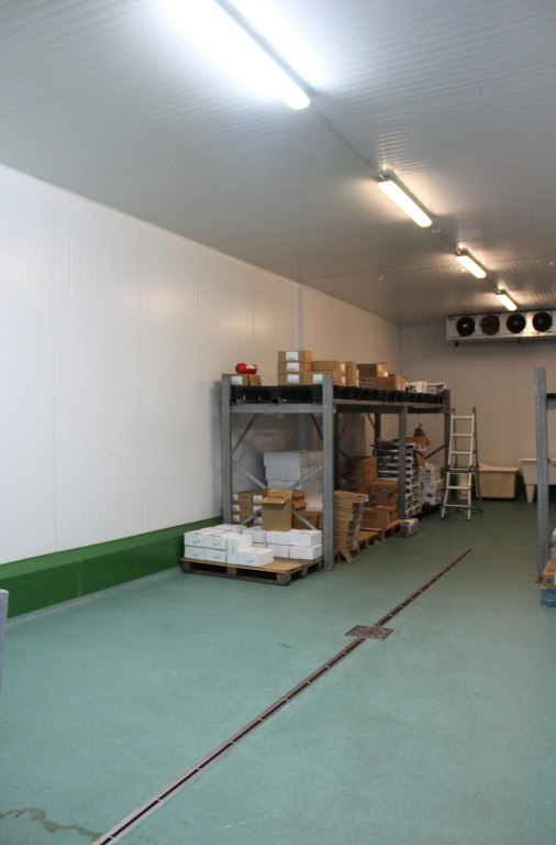 Unità di produzione A - Settore alimentare - Area di stoccaggio e conservazione - Zas, A Coruña - LO