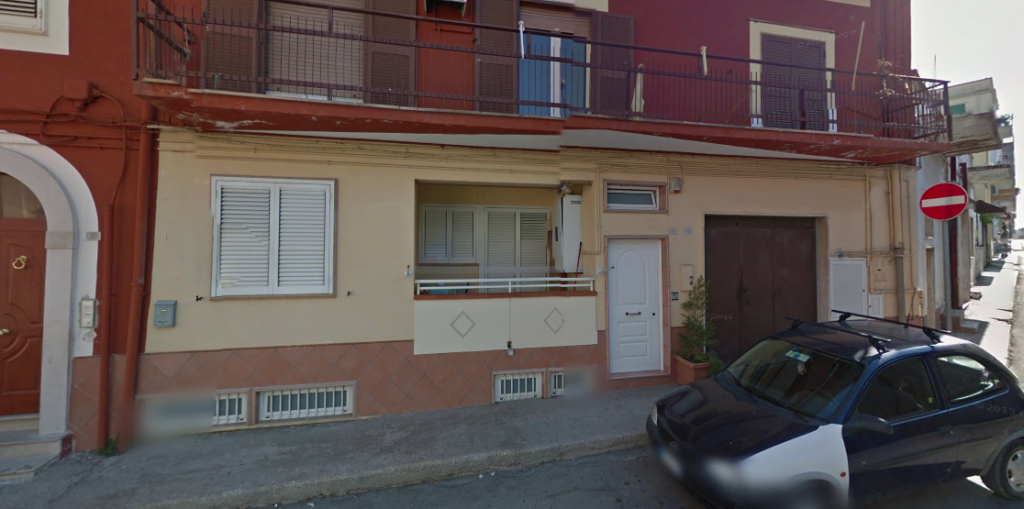 Appartamento e magazzino a Santeramo in Colle (BA)