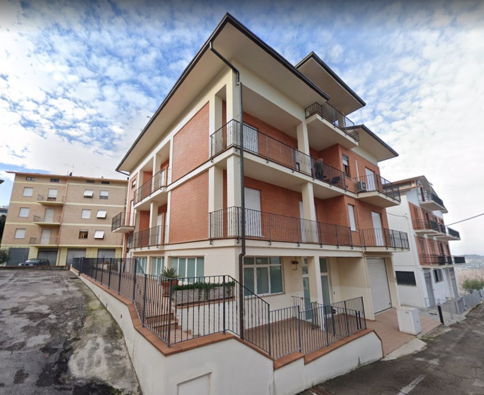 Appartamento e garage a Montegranaro (FM) - LOTTO 2