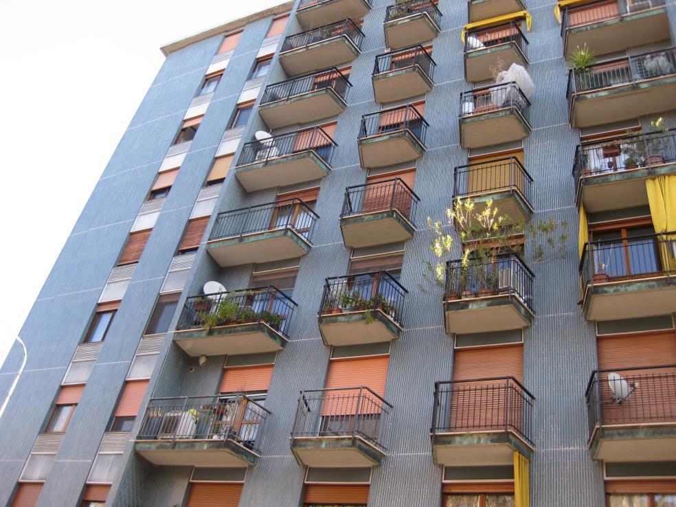 Appartamento con garage e solaio a Milano