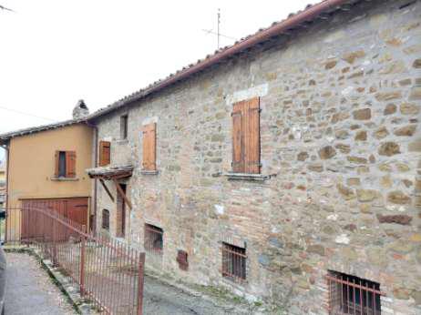 Fabbricato rurale ad uso abitazione a Perugia