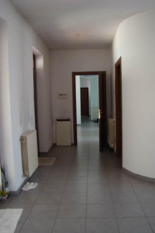 Appartamento e garage a Magenta (MI) - LOTTO 1