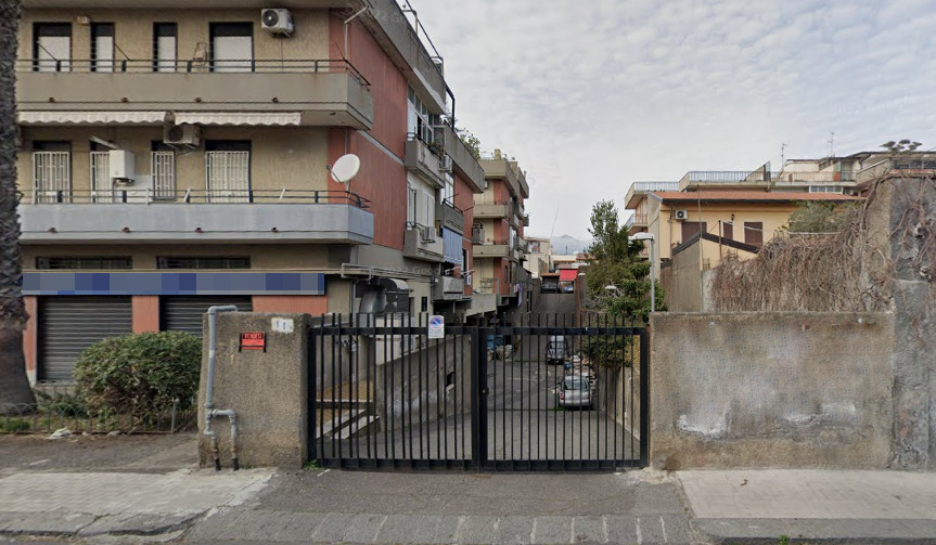Due garage a Catania - LOTTO 2