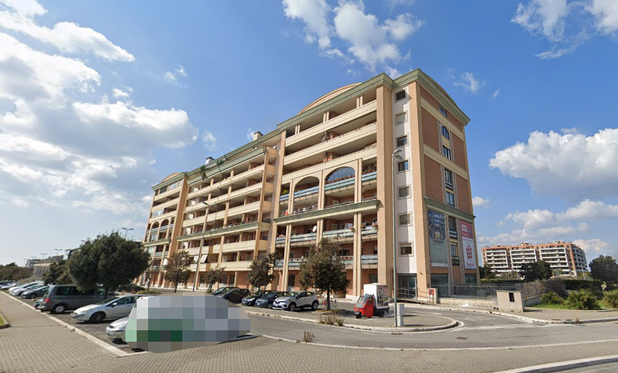 Apartment and garage in Fiumicino (Roma)