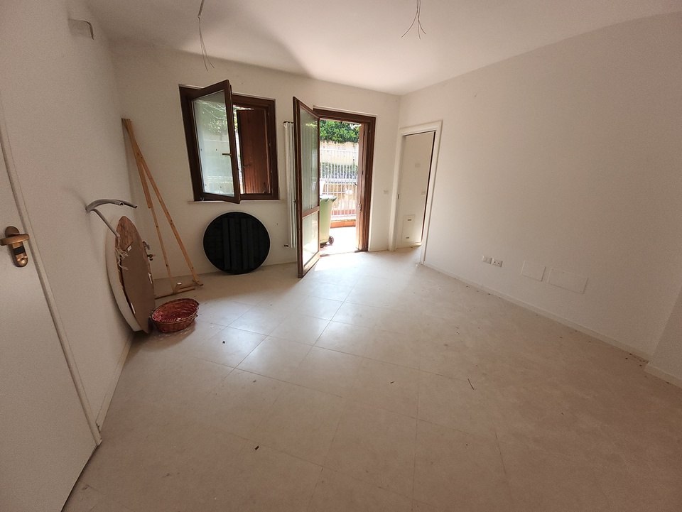 Appartamento e garage a Montemarciano (AN) - LOTTO 21