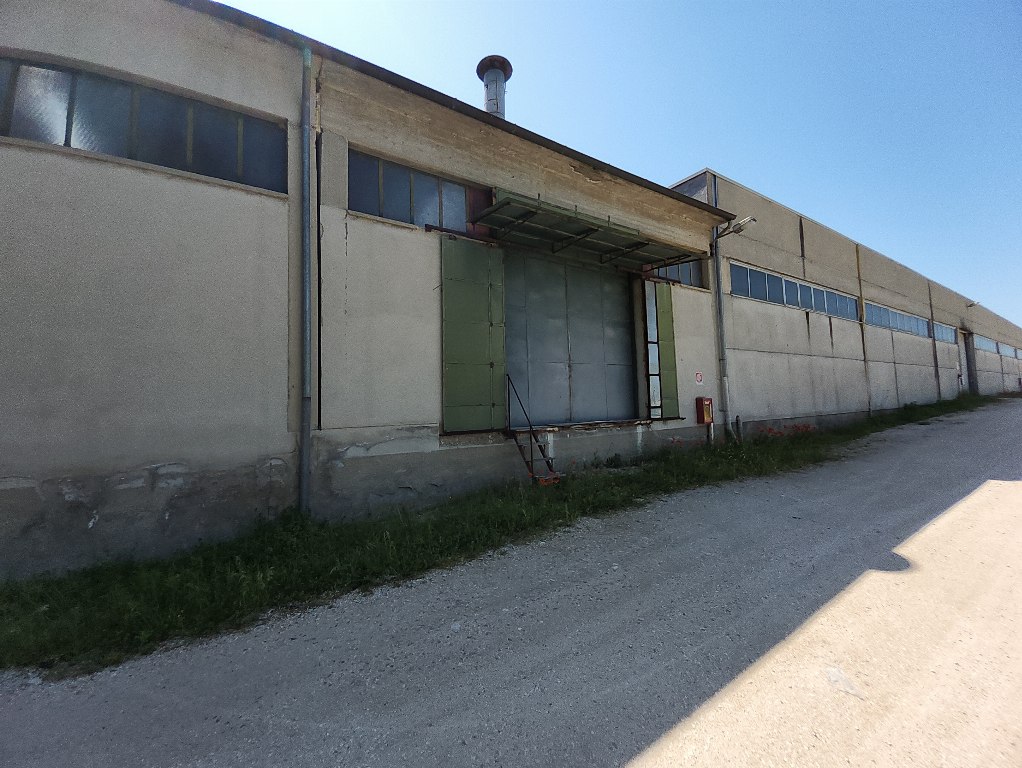 Immobile industriale ad Assisi (PG)