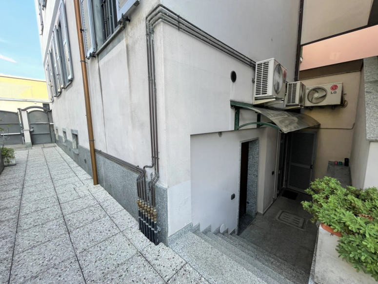Deposito uso abitazione a Milano (MI)