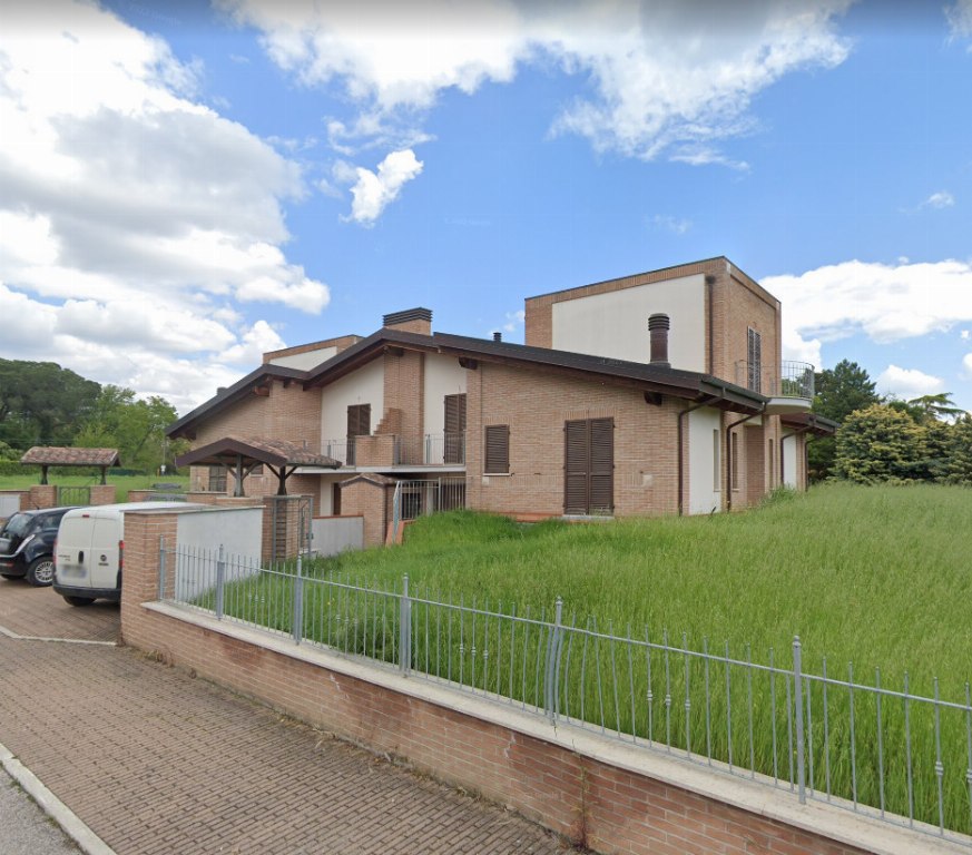 Portion of semi-detached house in Marsciano (PG) - LOT 2
