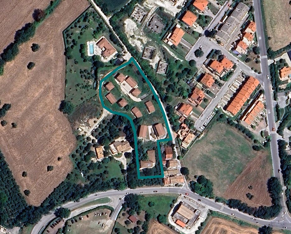 Area lottizzata con edifici in costruzione a Sirolo (AN)
